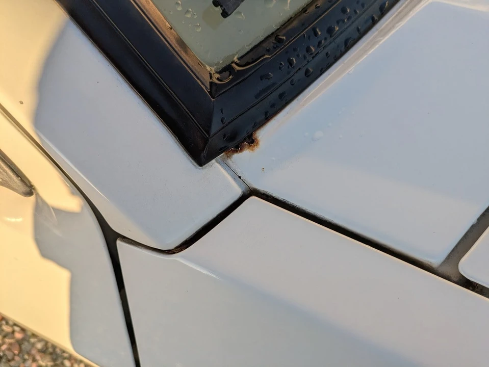 1990 Ford Escort - Image 21 of 31