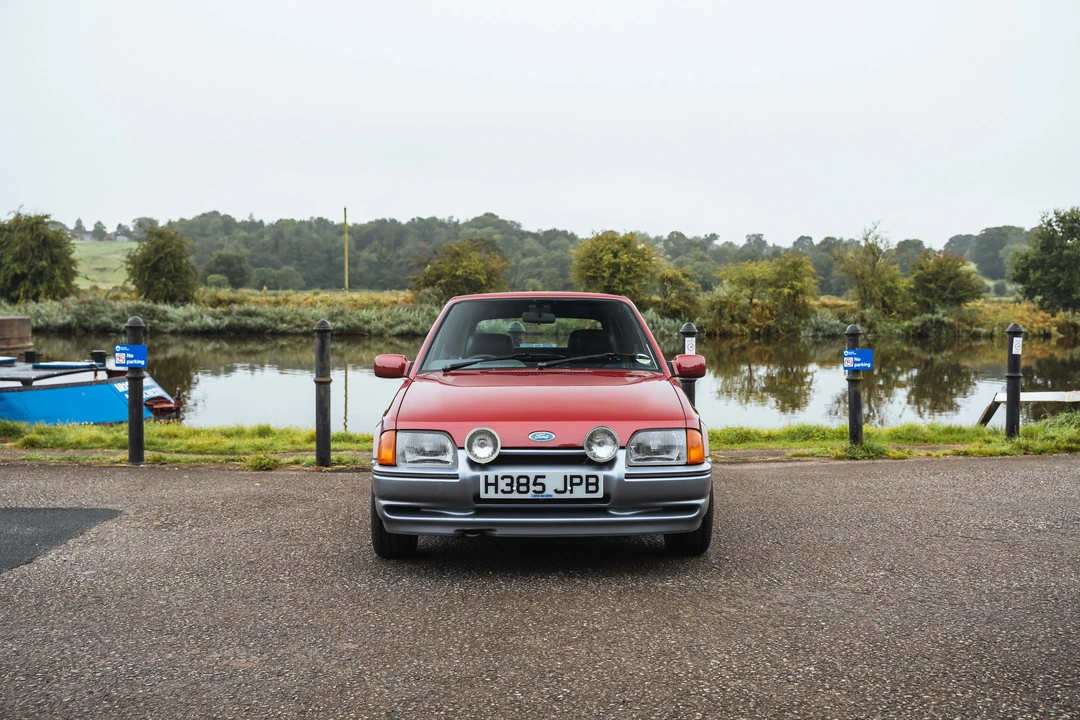 1990 Ford Escort - Image 19 of 31