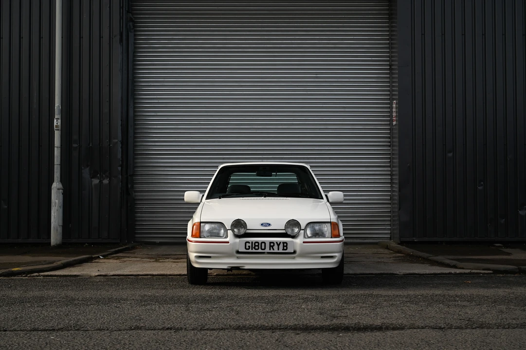 1990 Ford Escort - Image 2 of 31
