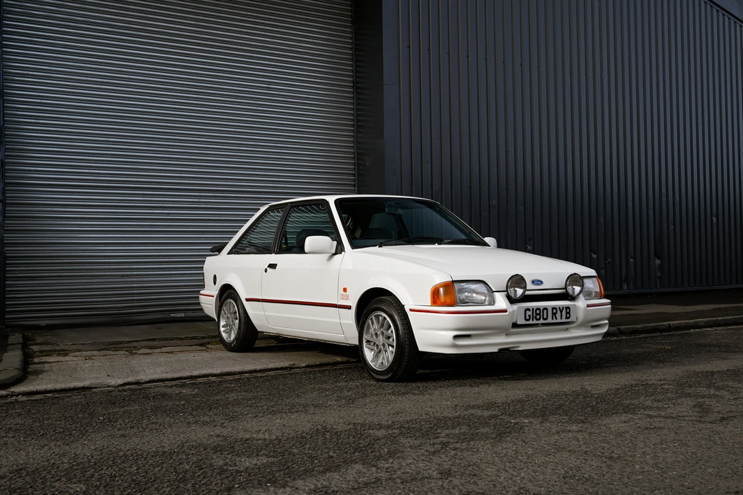 1990 Ford Escort - Image 3 of 31