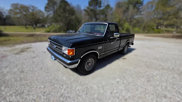 1990 Ford F-150 Lariat