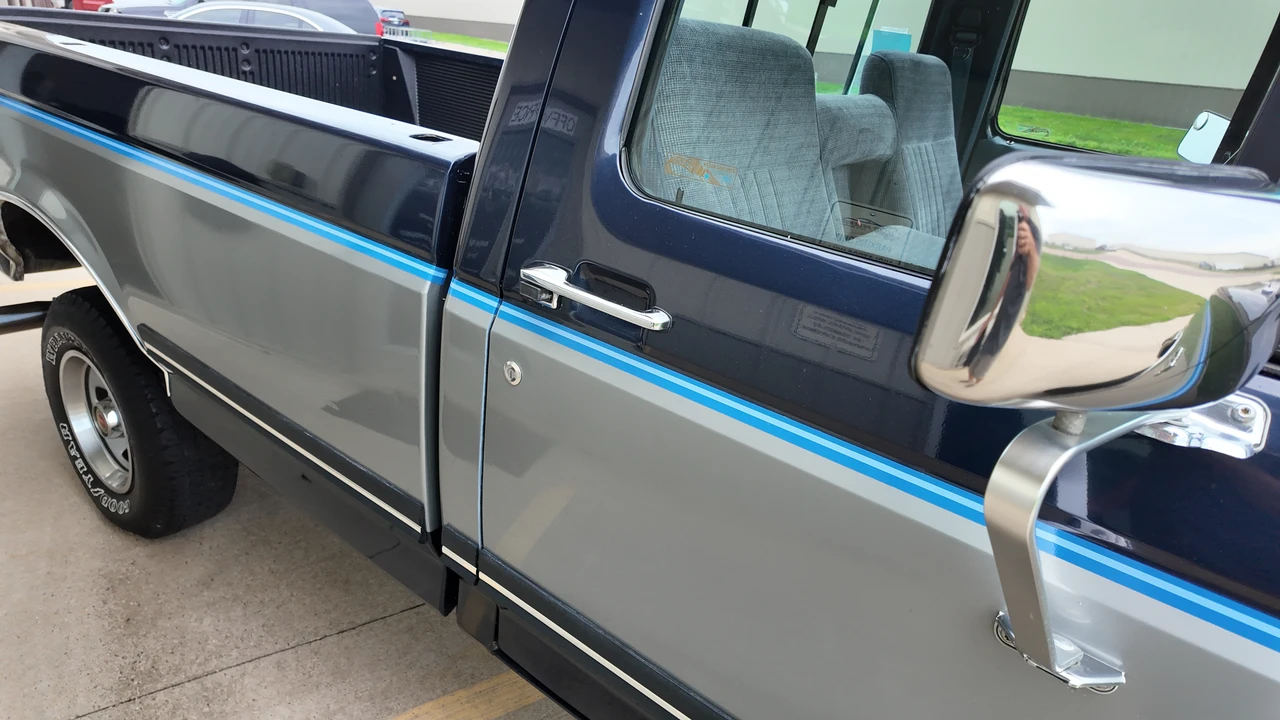 1990 Ford F-Series 8th Gen - Image 22 of 31
