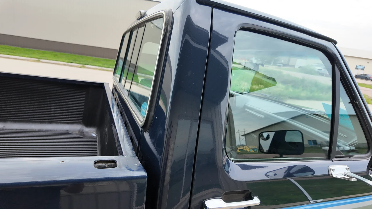 1990 Ford F-Series 8th Gen - Image 25 of 31