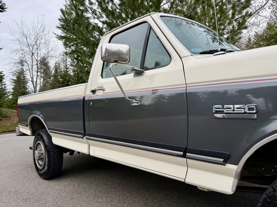 1990 Ford F-Series 8th Gen - Image 13 of 31