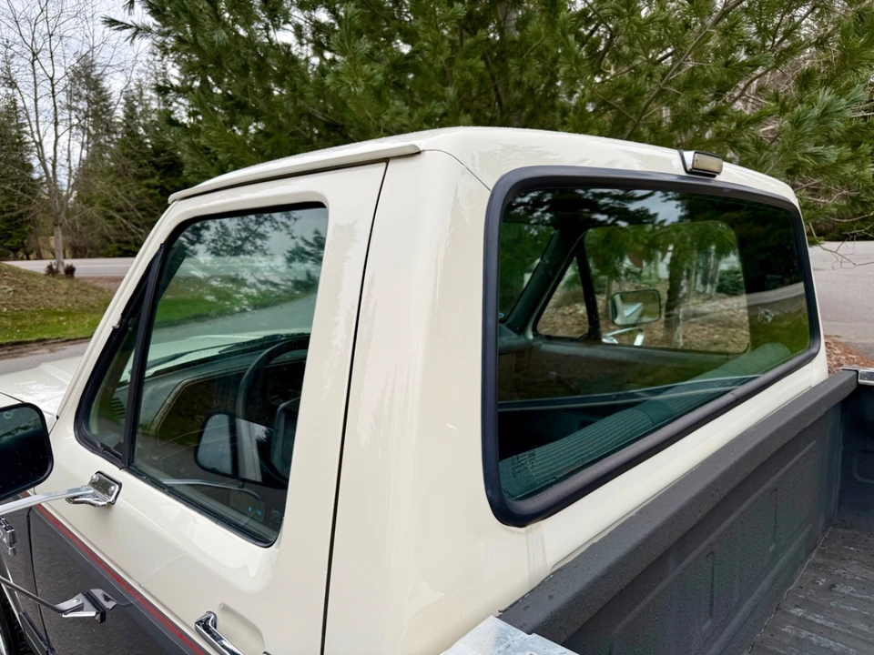 1990 Ford F-Series 8th Gen - Image 24 of 31