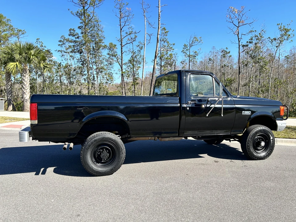 1990 Ford F-Series 8th Gen - Image 19 of 31