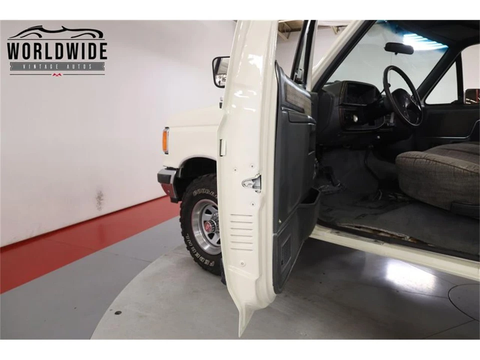 1990 Ford F-Series 8th Gen - Image 23 of 31
