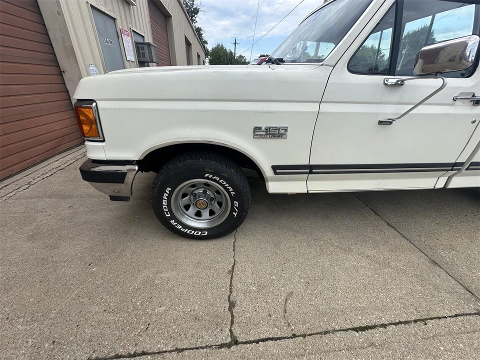 1990 Ford F-Series 8th Gen - Image 3 of 16