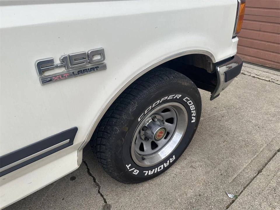 1990 Ford F-Series 8th Gen - Image 11 of 16