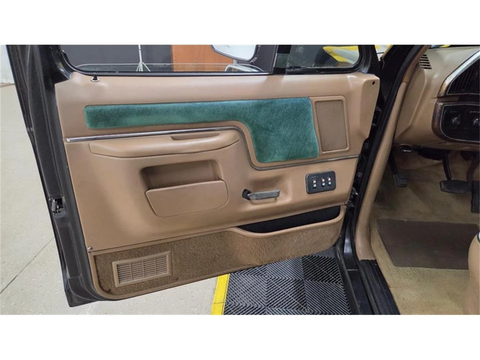 1990 Ford F-Series 8th Gen - Image 19 of 31
