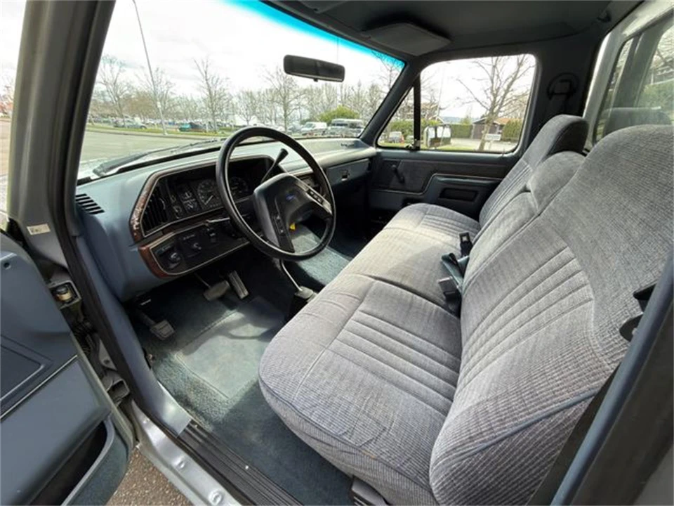 1990 Ford F-Series 8th Gen - Image 17 of 31