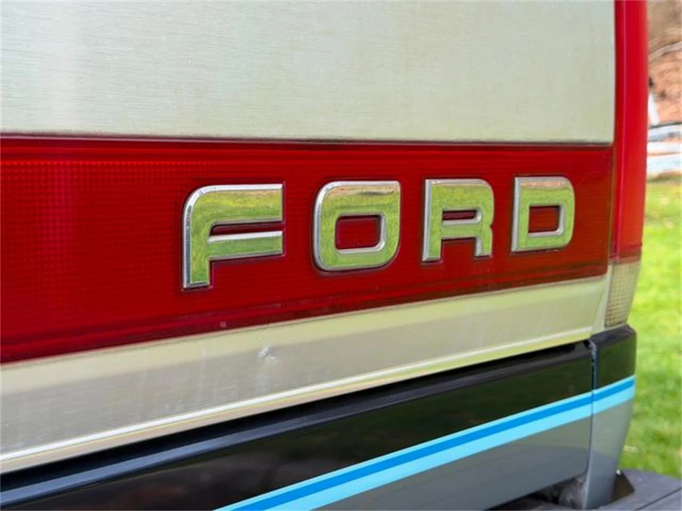 1990 Ford F-Series 8th Gen - Image 15 of 31
