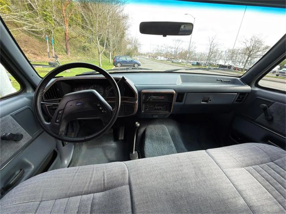 1990 Ford F-Series 8th Gen - Image 26 of 31