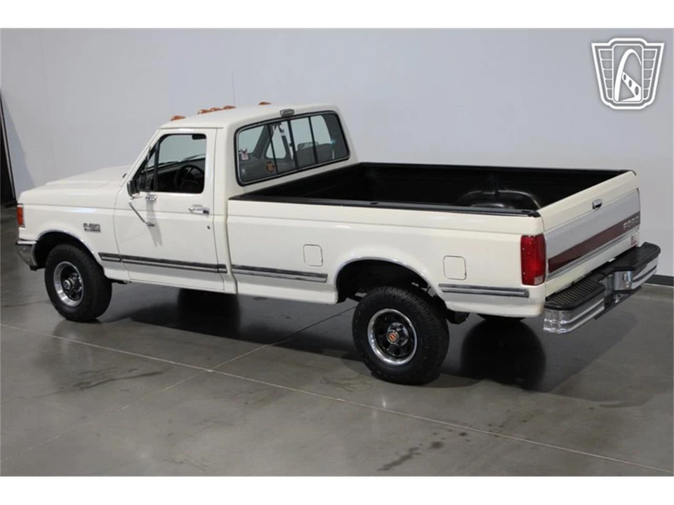 1990 Ford F-Series 8th Gen - Image 11 of 31