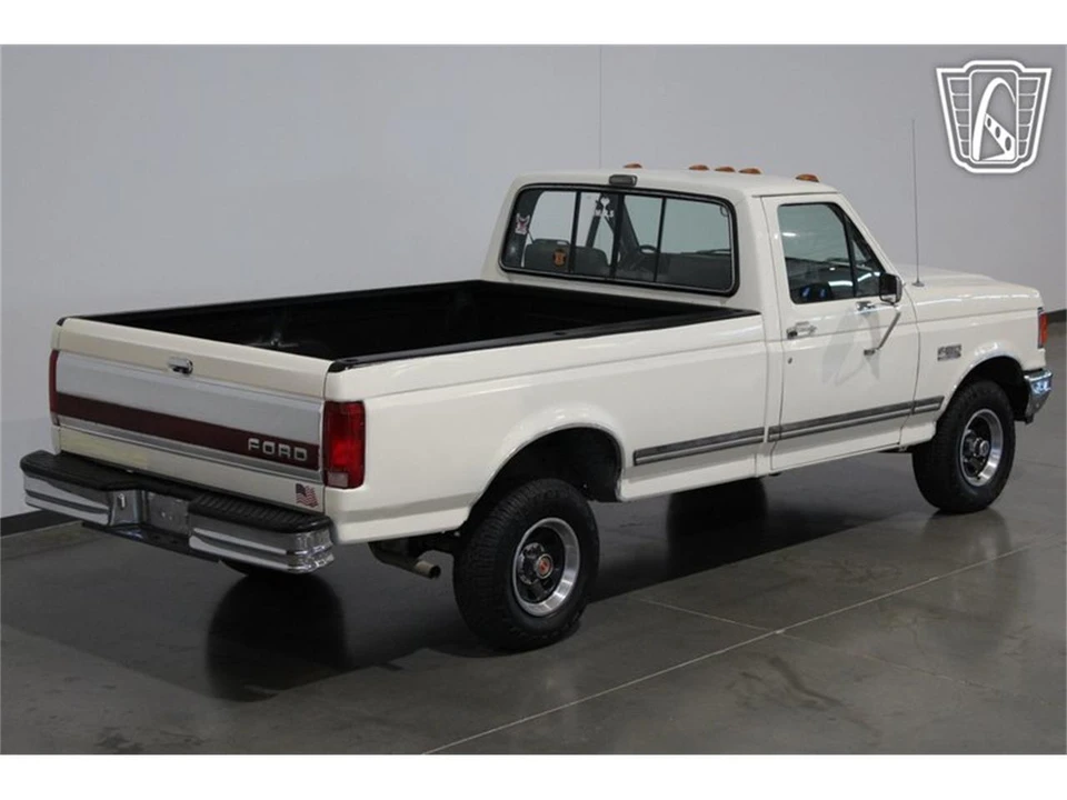 1990 Ford F-Series 8th Gen - Image 8 of 31