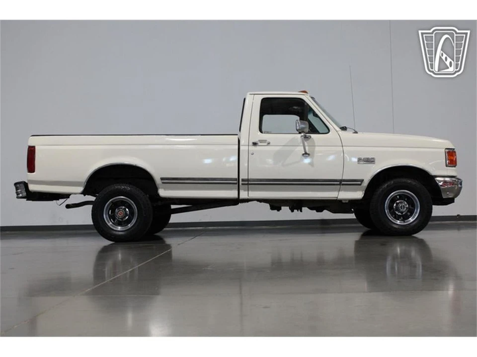 1990 Ford F-Series 8th Gen - Image 23 of 31