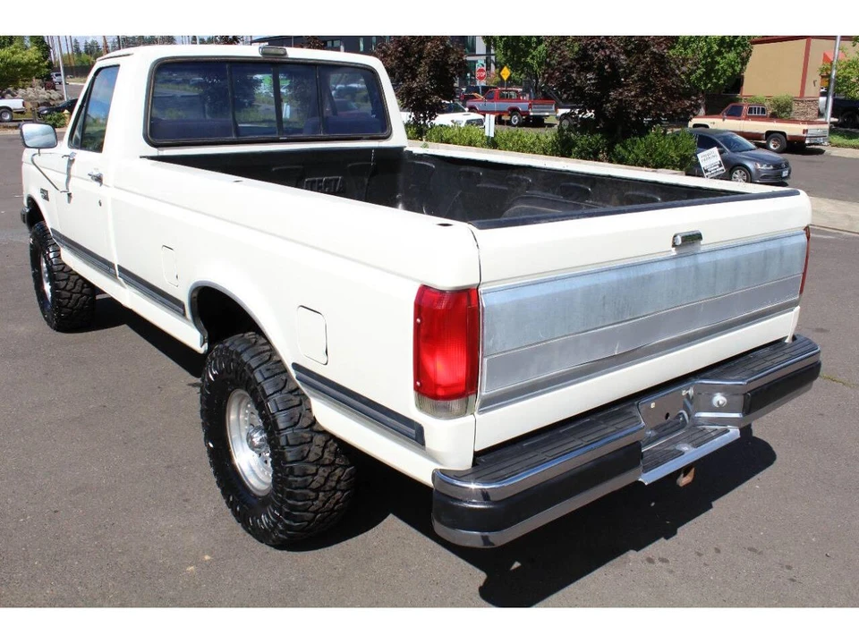 1990 Ford F-Series 8th Gen - Image 10 of 31