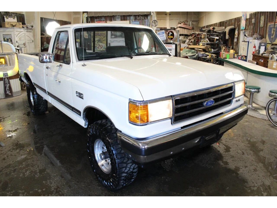 1990 Ford F-Series 8th Gen - Image 13 of 31