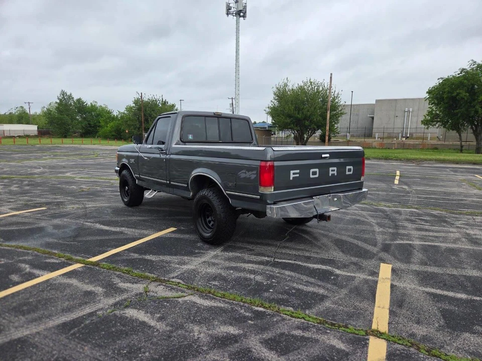 1990 Ford F-Series 8th Gen - Image 24 of 31