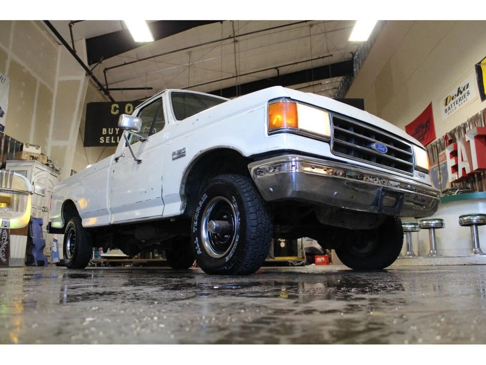 1990 Ford F-Series 8th Gen - Image 25 of 31