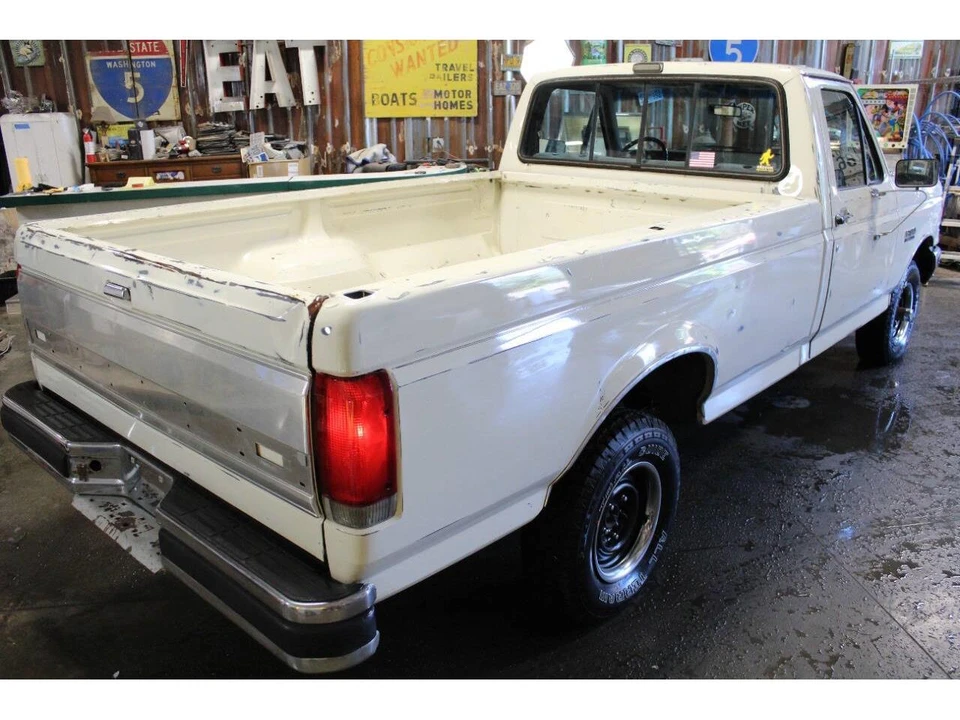 1990 Ford F-Series 8th Gen - Image 15 of 31