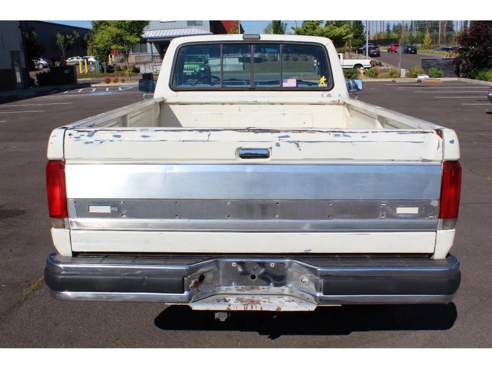 1990 Ford F-Series 8th Gen - Image 9 of 31