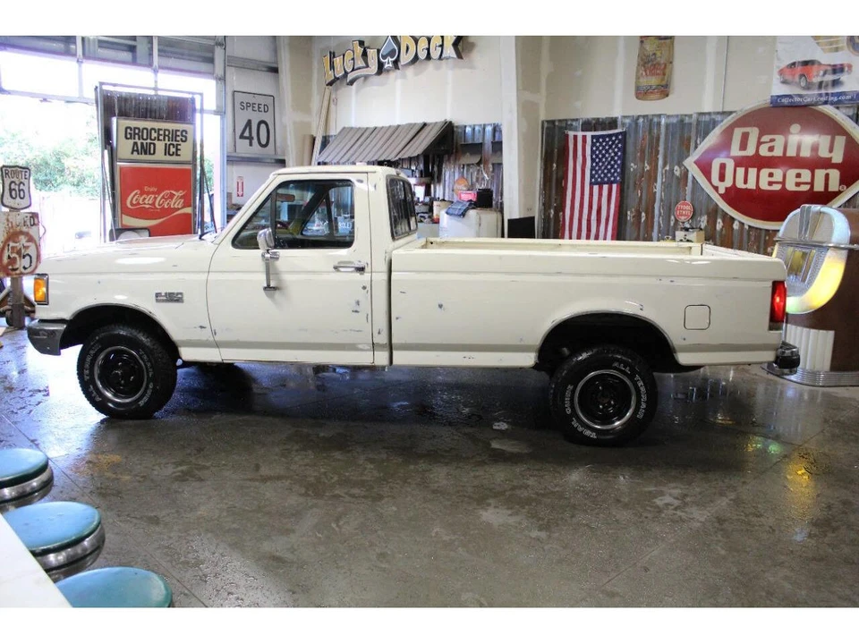 1990 Ford F-Series 8th Gen - Image 18 of 31