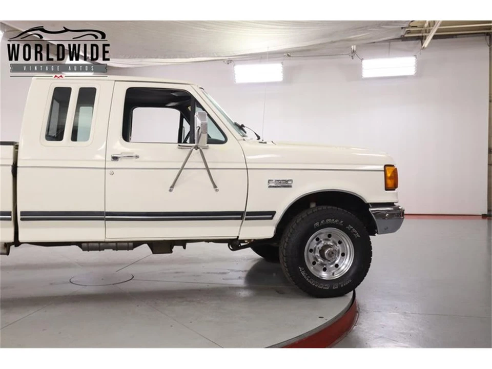 1990 Ford F-Series 8th Gen - Image 8 of 31