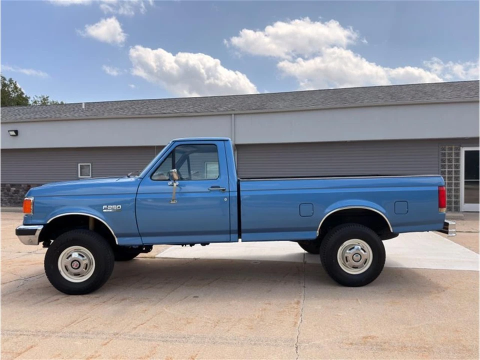 1990 Ford F-Series 8th Gen - Image 8 of 31