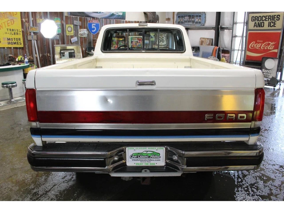 1990 Ford F-Series 8th Gen - Image 8 of 31