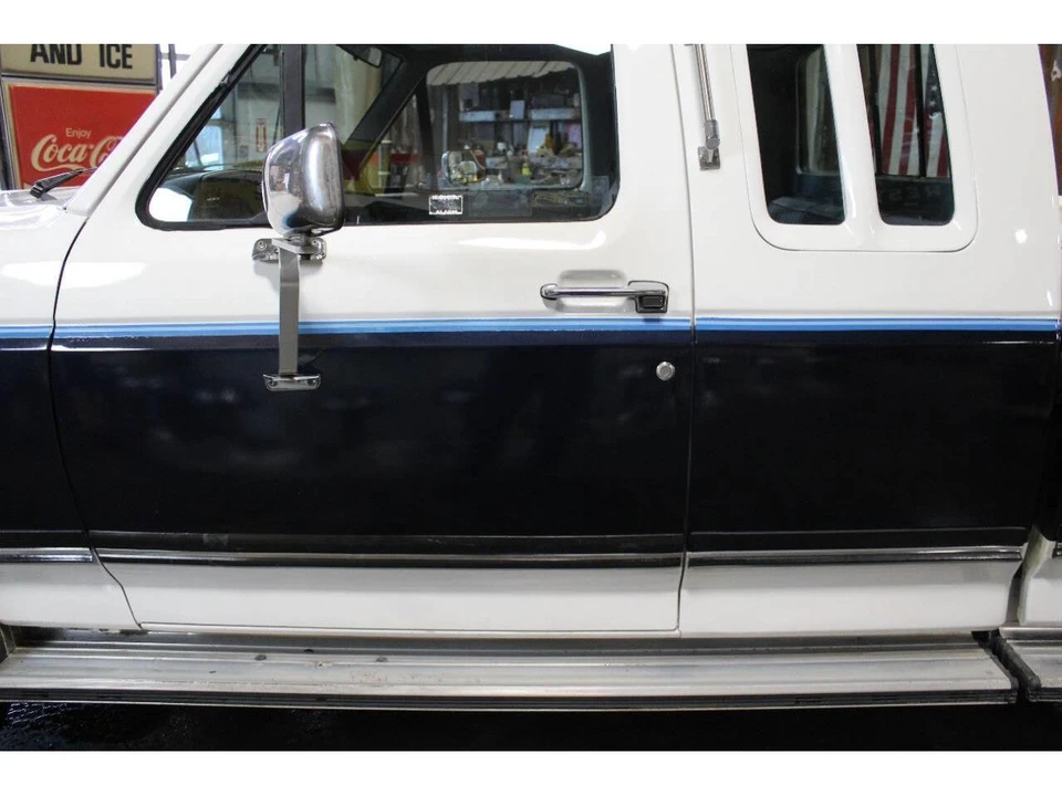 1990 Ford F-Series 8th Gen - Image 23 of 31