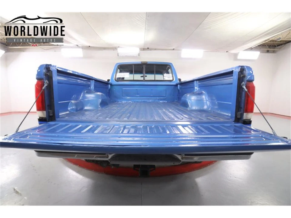 1990 Ford F-Series 8th Gen - Image 18 of 31