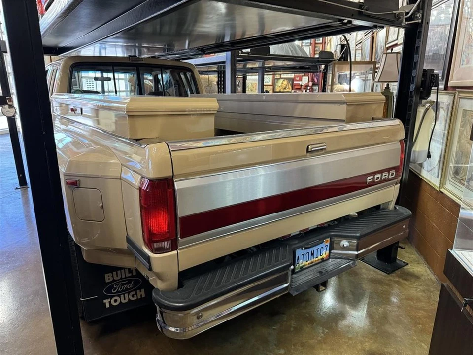 1990 Ford F-Series 8th Gen - Image 10 of 18