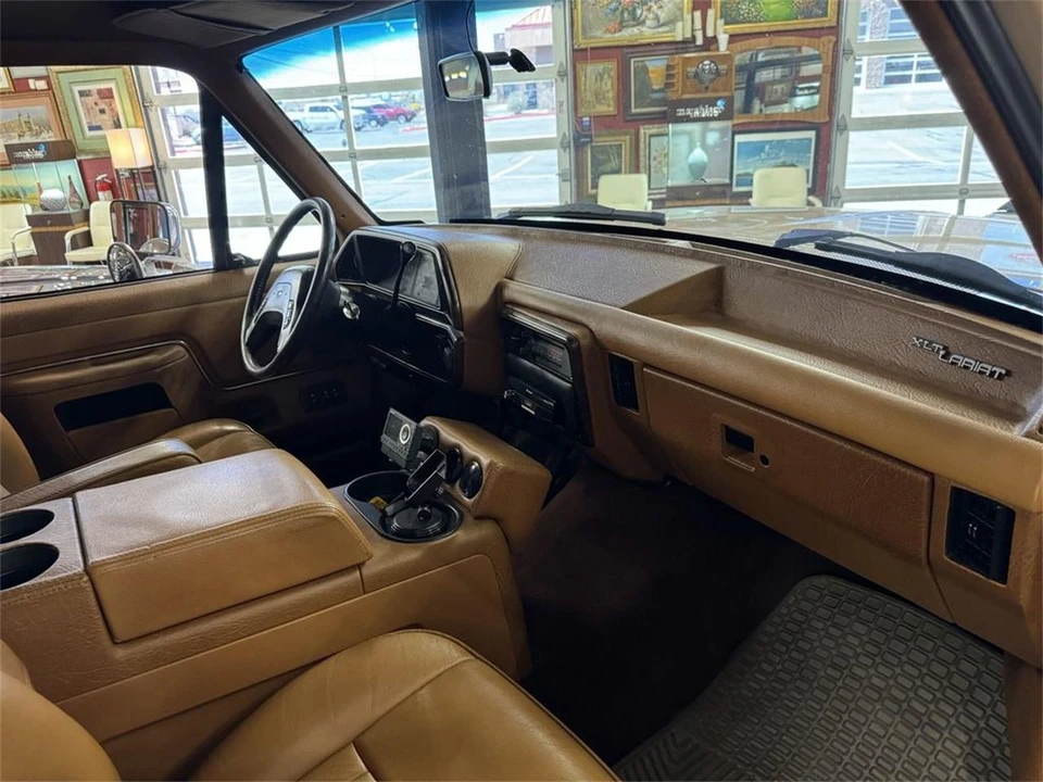 1990 Ford F-Series 8th Gen - Image 13 of 18