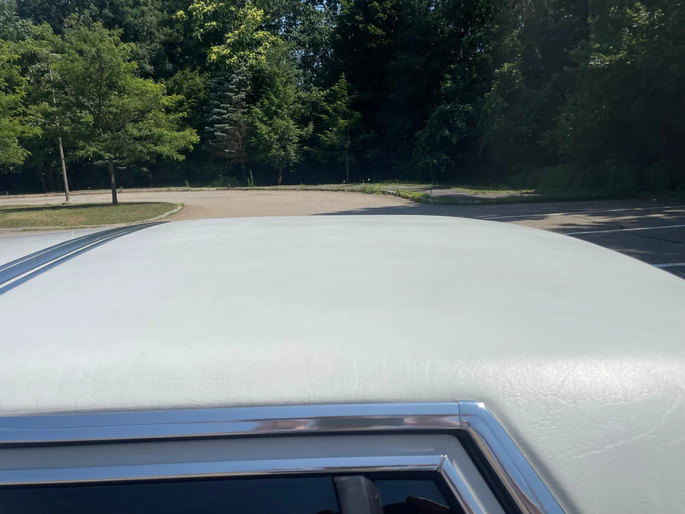 1990 Ford Crown Victoria - Image 30 of 31