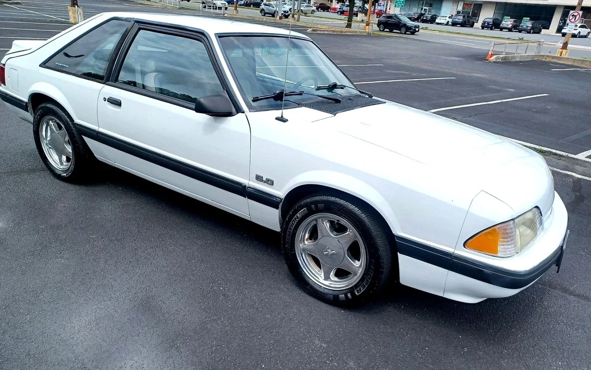 1990 Ford Mustang 3rd Gen - Image 3 of 21