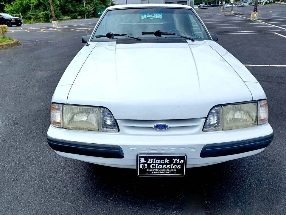 1990 Ford Mustang 3rd Gen - Image 2 of 21