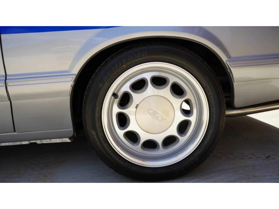 1990 Ford Mustang 3rd Gen - Image 13 of 31
