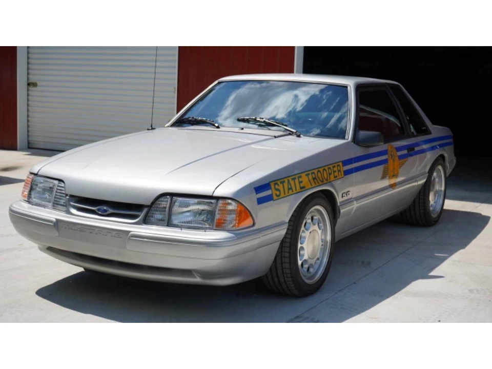 1990 Ford Mustang 3rd Gen - Image 15 of 31