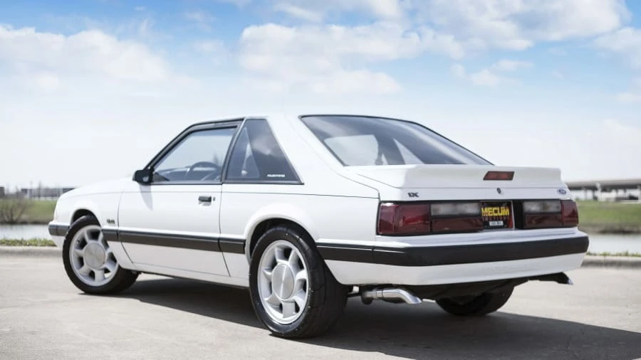 1990 Ford Mustang 3rd Gen - Image 2 of 12
