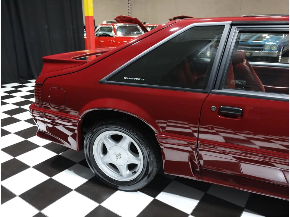 1990 Ford Mustang 3rd Gen - Image 19 of 31