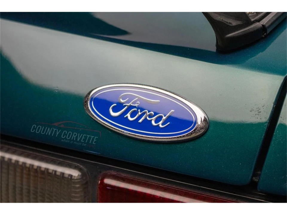 1990 Ford Mustang 3rd Gen - Image 13 of 31