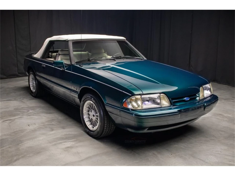 1990 Ford Mustang 3rd Gen - Image 5 of 31