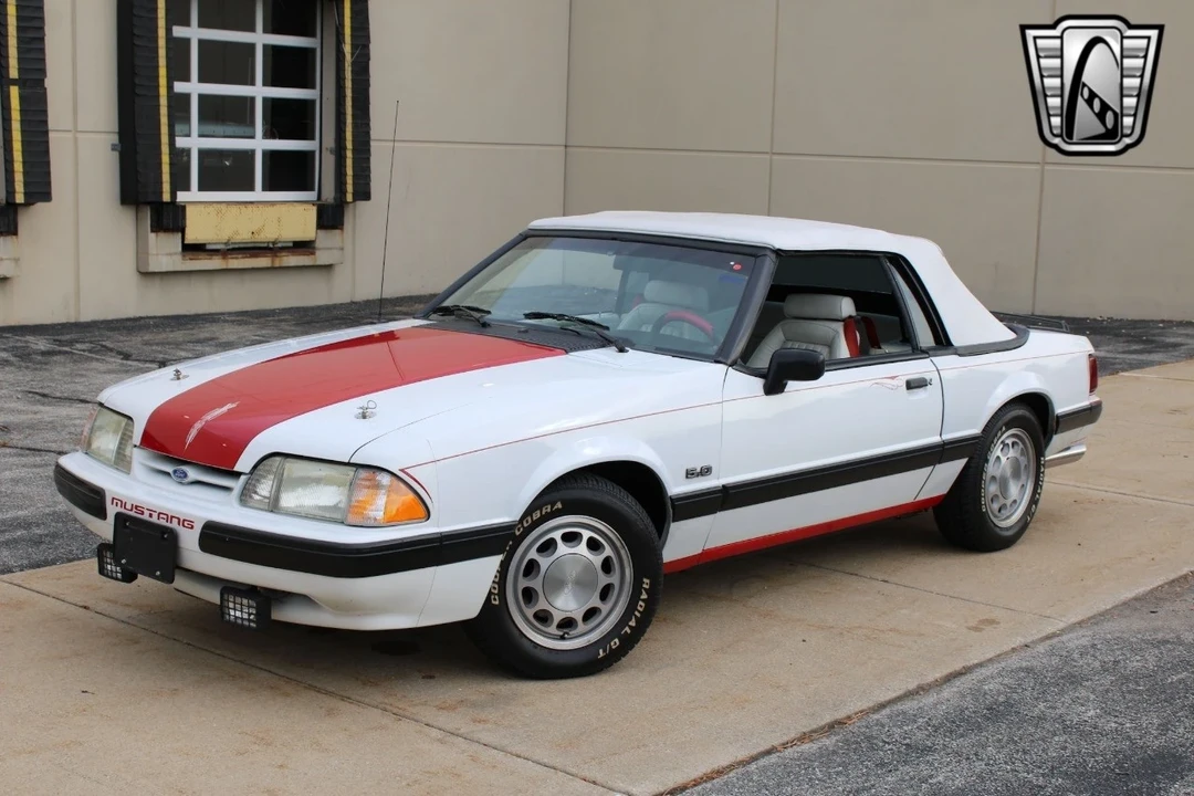 1990 Ford Mustang 3rd Gen - Image 3 of 12
