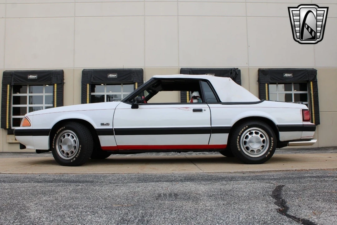 1990 Ford Mustang 3rd Gen - Image 7 of 12