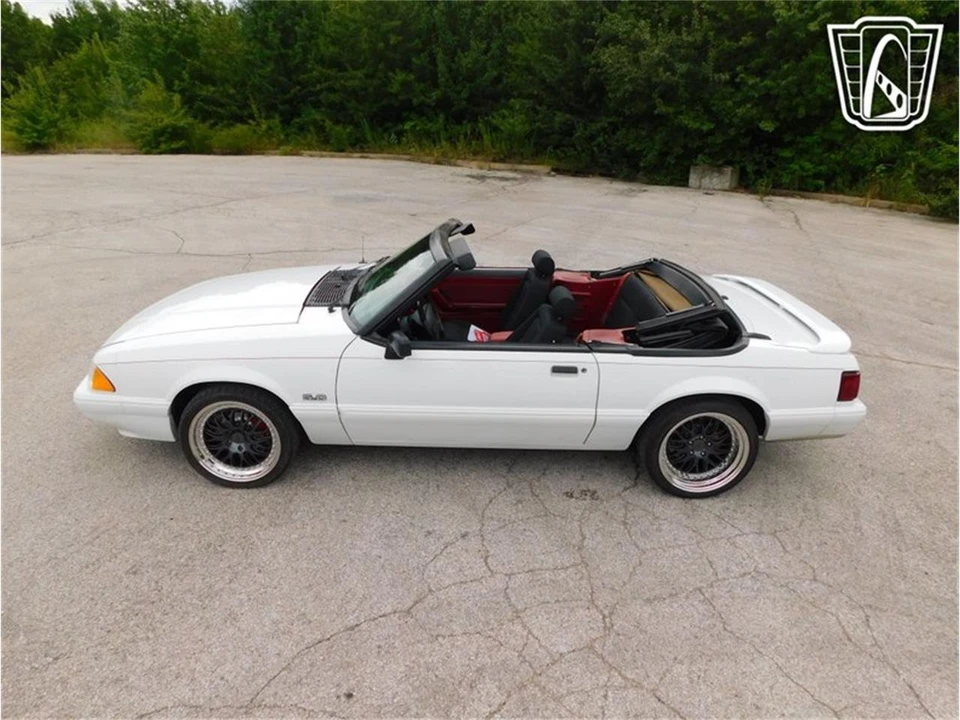 1990 Ford Mustang 3rd Gen - Image 29 of 31