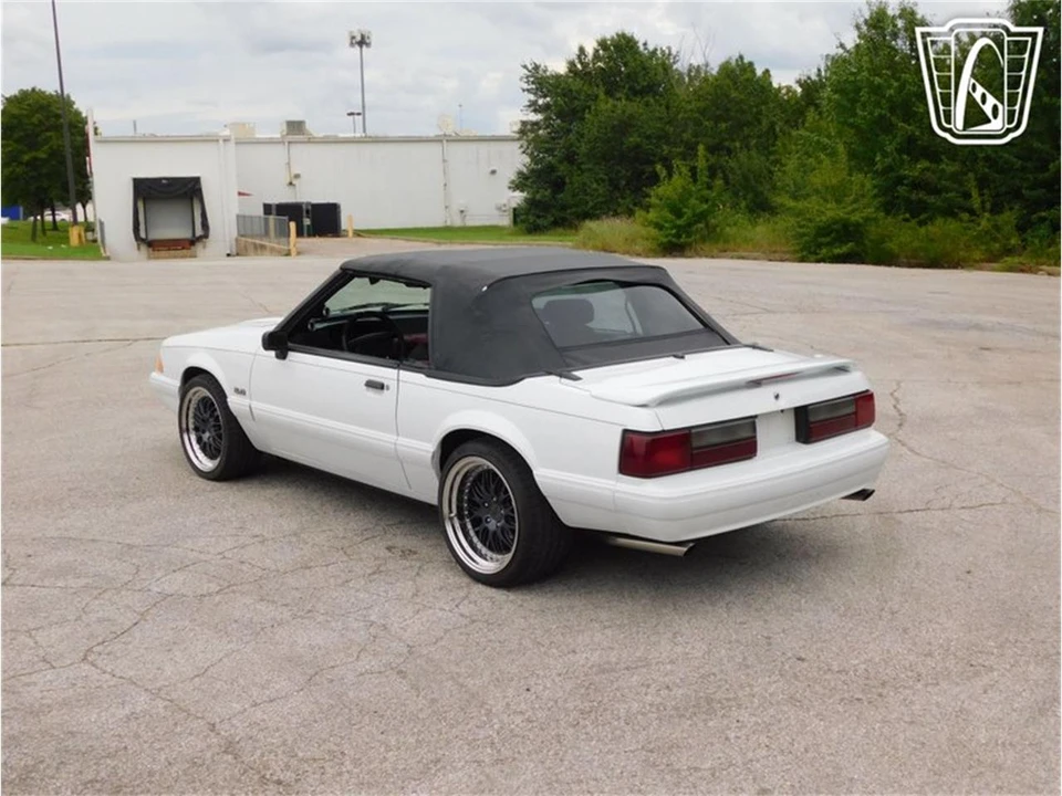1990 Ford Mustang 3rd Gen - Image 8 of 31