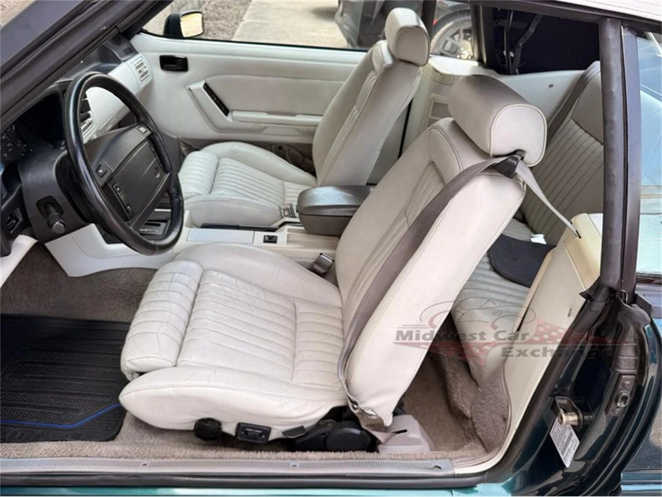 1990 Ford Mustang 3rd Gen - Image 12 of 31