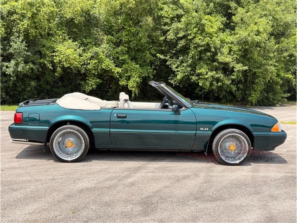 1990 Ford Mustang 3rd Gen - Image 2 of 31