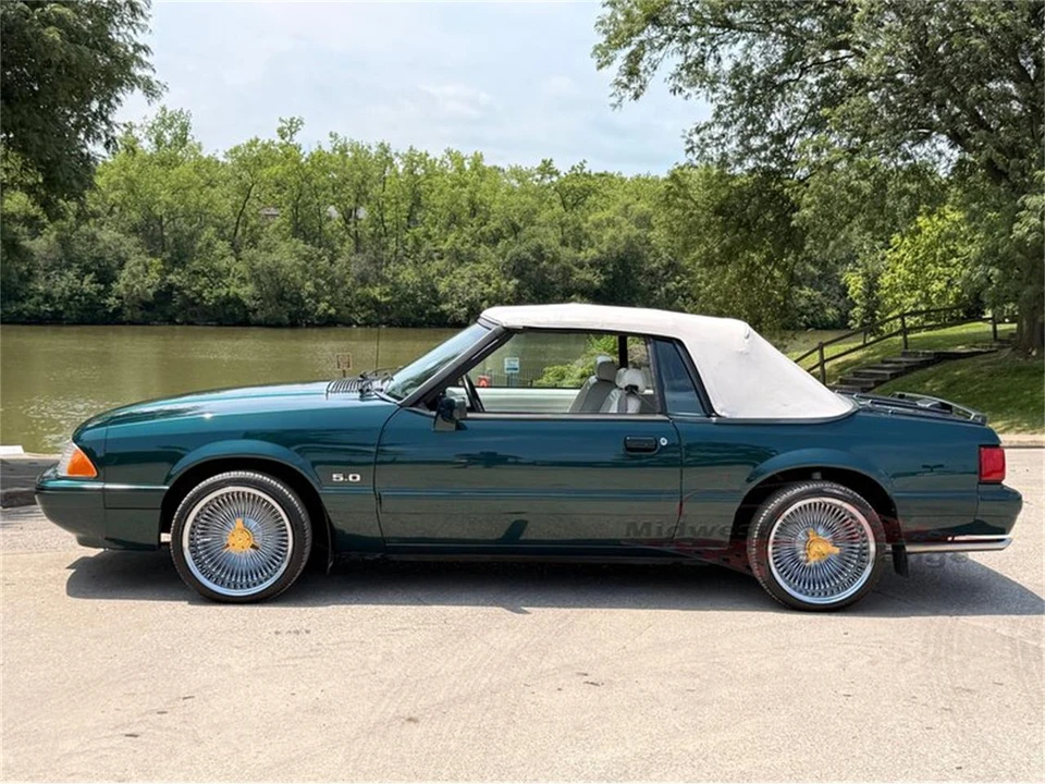 1990 Ford Mustang 3rd Gen - Image 7 of 31